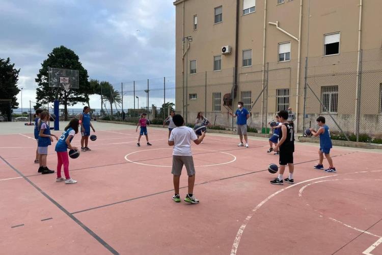 Un allenamento minibasket senza contatto - Parte 2