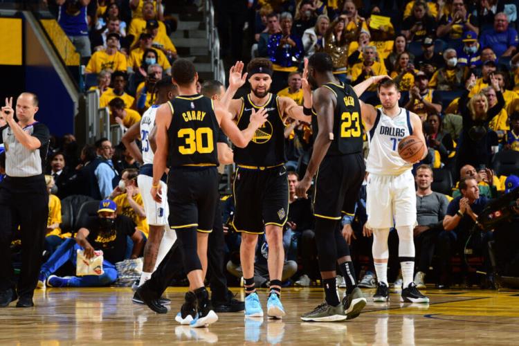 La split action dei Golden State Warriors